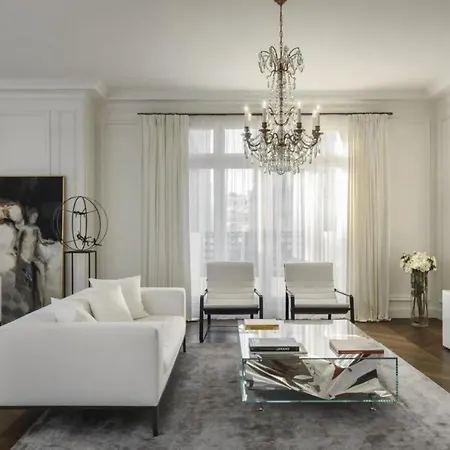 Peaceful Apartament With Large